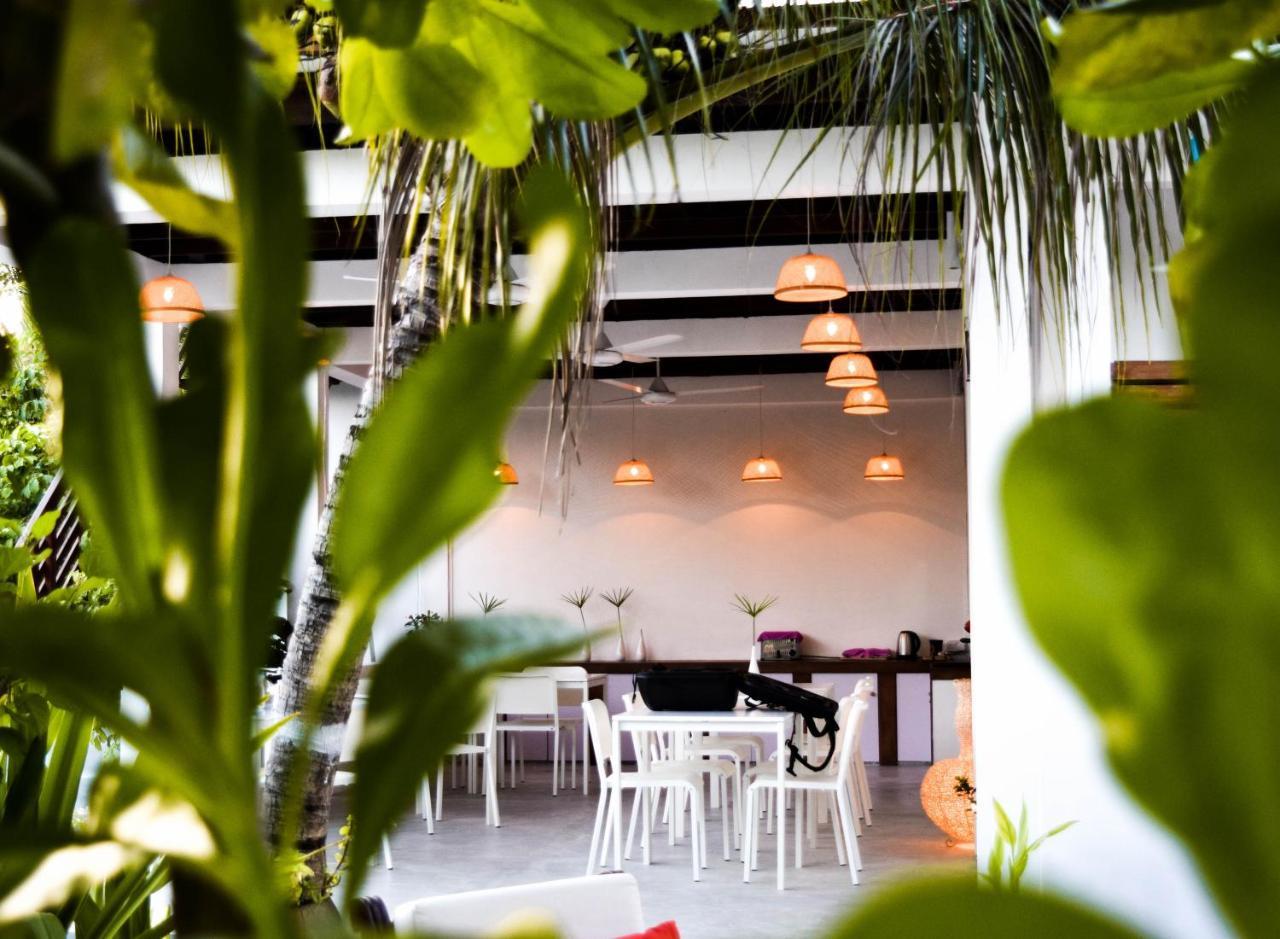 Ufa Escape Hotel Dhigurah  Ngoại thất bức ảnh