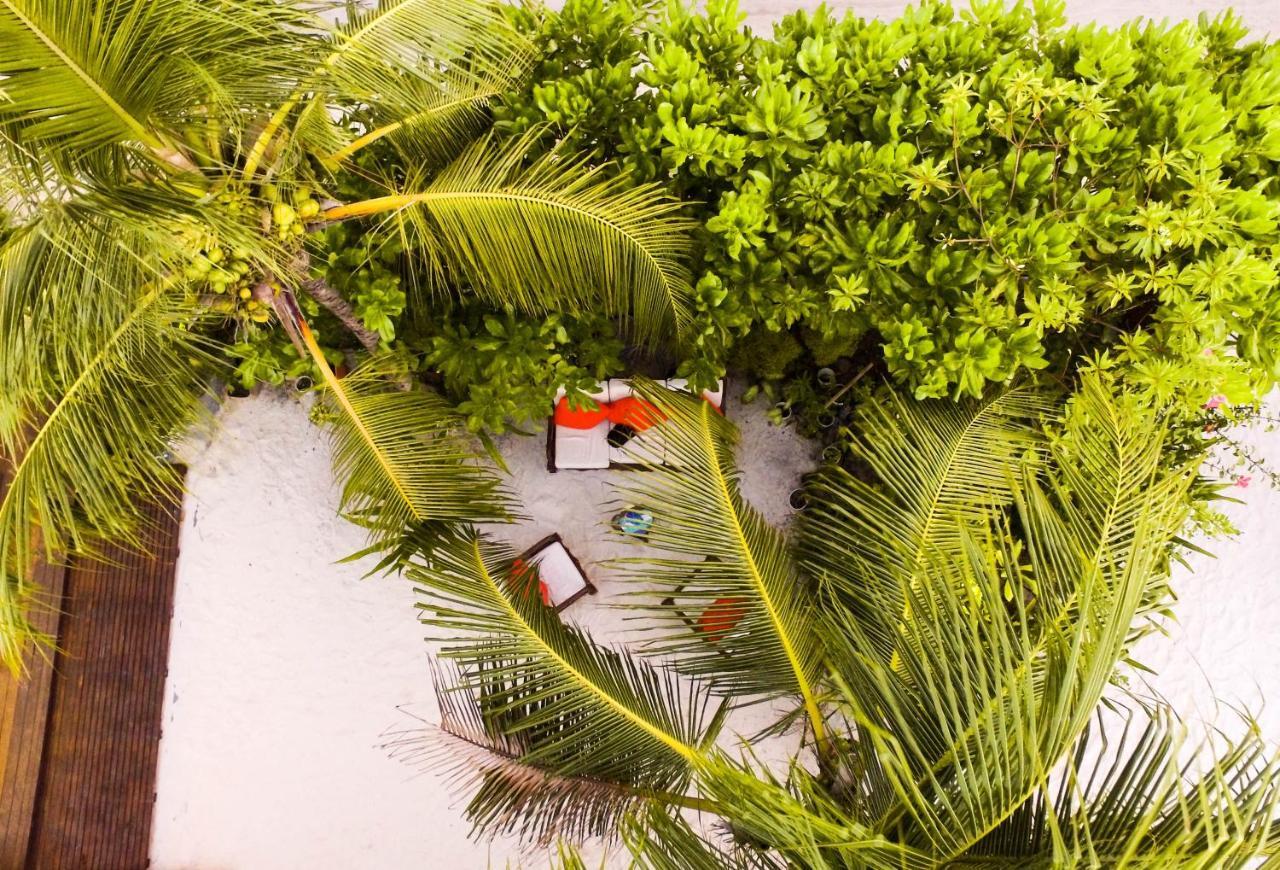 Ufa Escape Hotel Dhigurah  Ngoại thất bức ảnh